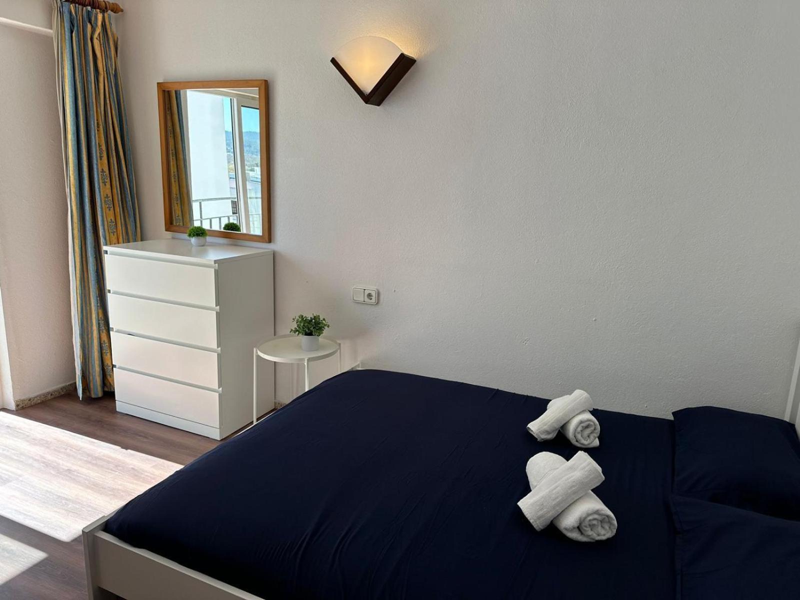 Appartement Le Mirage Ibiza à Sant Antoni de Portmany Extérieur photo