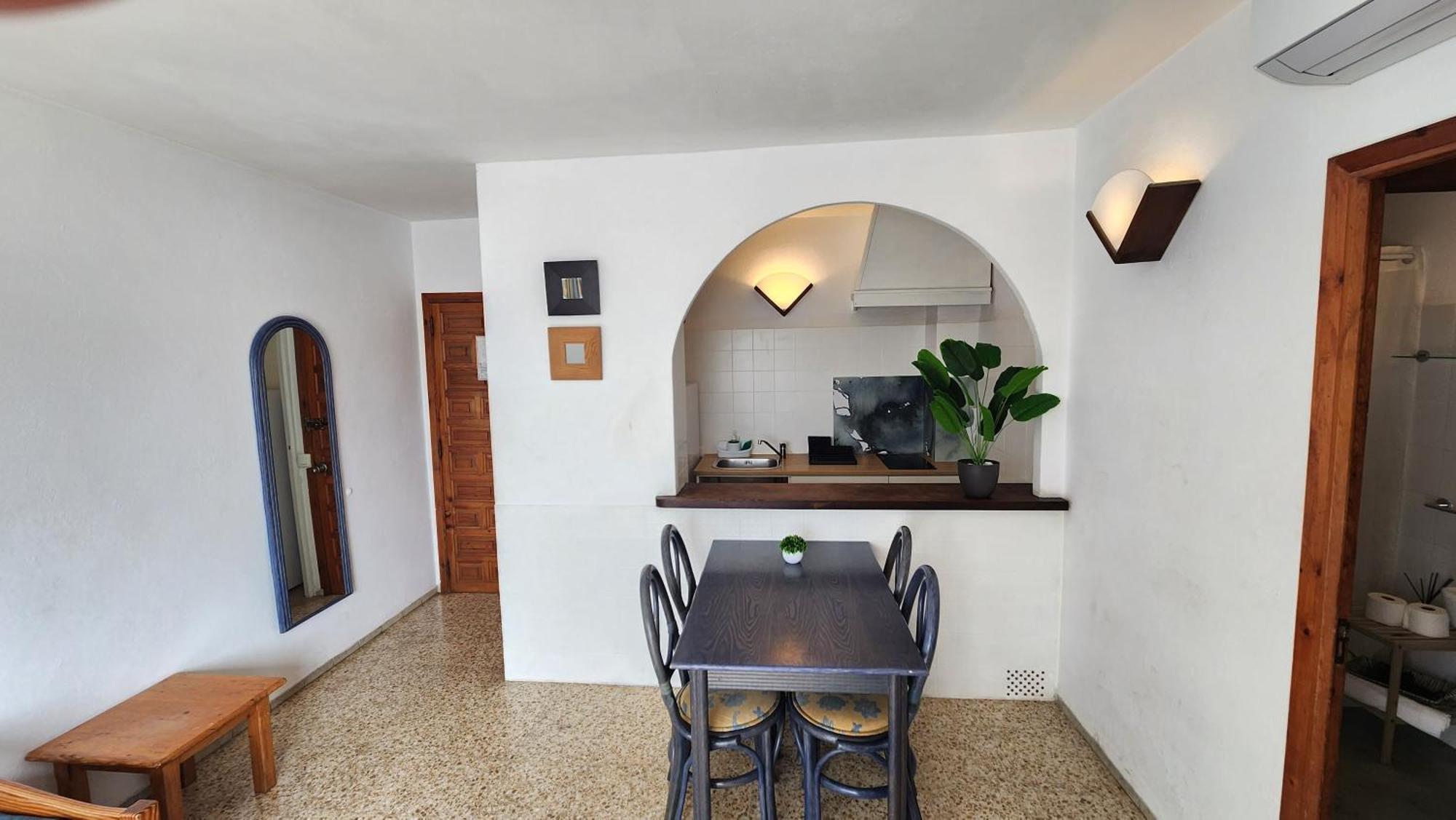 Appartement Le Mirage Ibiza à Sant Antoni de Portmany Extérieur photo